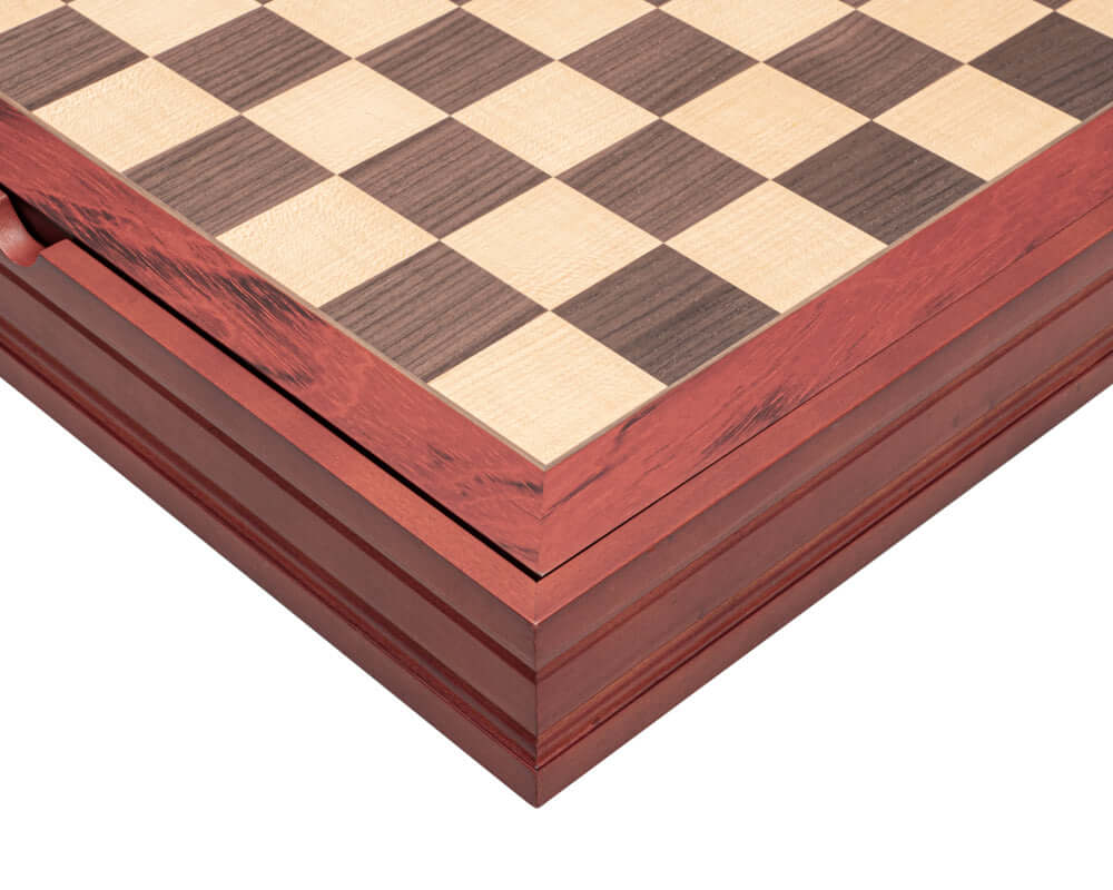 Handcrafted Italfama maple and walnut chess board with lift-off lid for piece storage, 14.5 inches with 1.57-inch squares.