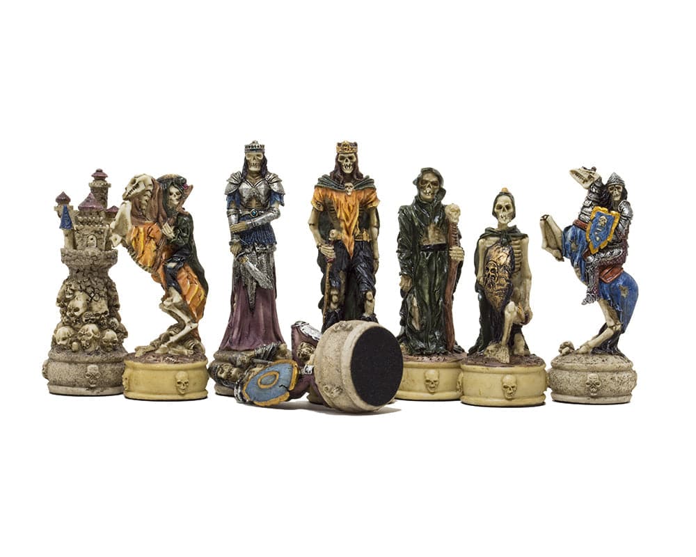 Hand-painted zombie themed chess pieces by Italfama, featuring dark and vibrant colors, designed for a macabre chess experience.