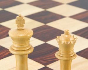 Pièces d'échecs Staunton en ébène Old English Elite Series 3,5 pouces