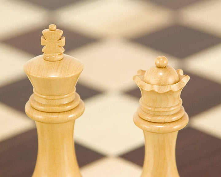 Windsor Rosewood king and queen chess pieces on Montgoy Palisander Chess Board.