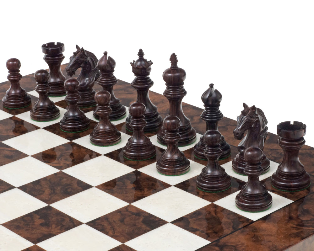 Le jeu d'échecs de luxe Garvi en palissandre et noyer