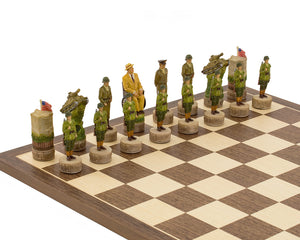 Le jeu d’échecs peint à la main Hitler contre Roosevelt de la Seconde Guerre mondiale