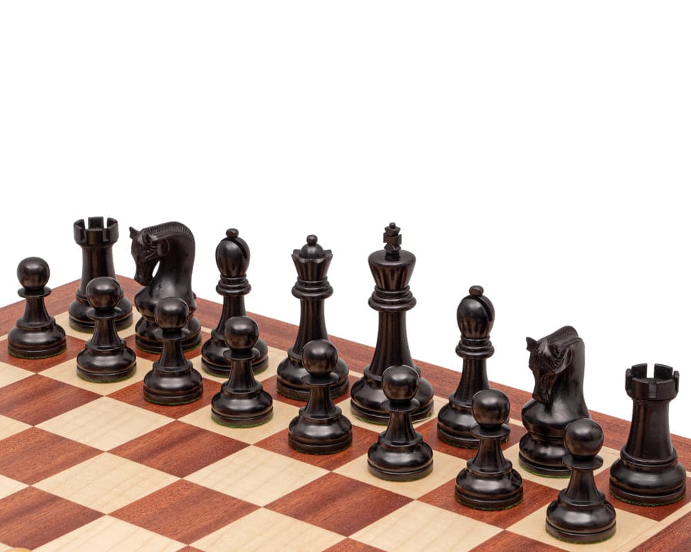 Leningrad Mahogany Chess Set with large quality pieces, 4 inch king, crafted from ebonised boxwood on a beautifully crafted 19 inch board from Spain