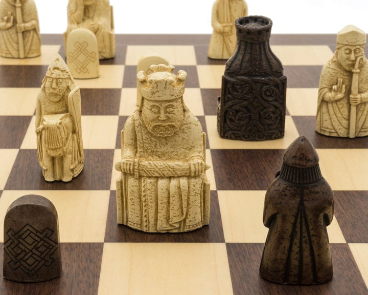 The Isle of Lewis Montgoy Palisander Grand Chess Set pieces on a 23.6 inch board with 2.5 inch squares.