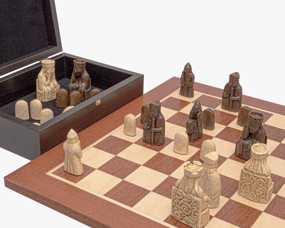 Isle of Lewis and Mahogany Chess Set with 2.75 inch king pieces, Wenge coloured storage box, and Spanish crafted 15.75 inch chess board