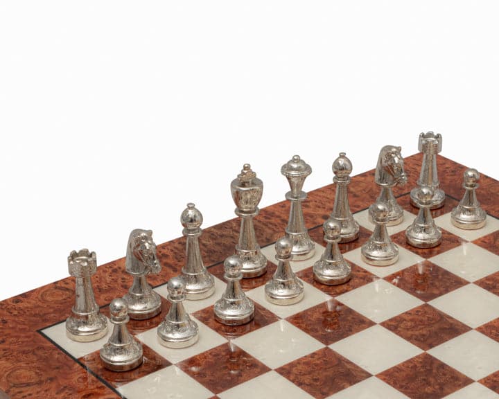 Luxurious Messina gold and silver plated Italian chess set on a beautifully crafted briarwood board with exquisite detail.